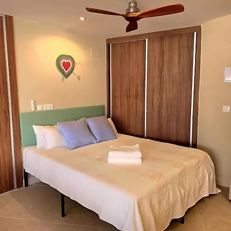 Апартаменти Miami Solstice With Breathtaking Views By Namaste Elite Торремолінос