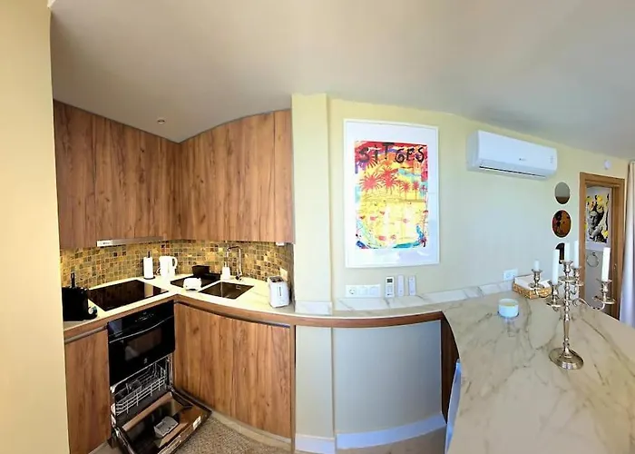 Miami Solstice With Breathtaking Views By Namaste Elite טורמולינוס